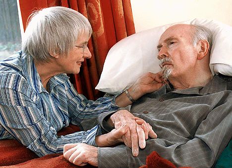 Alzheimerin taudin torjunta alkaa jo kouluiässä